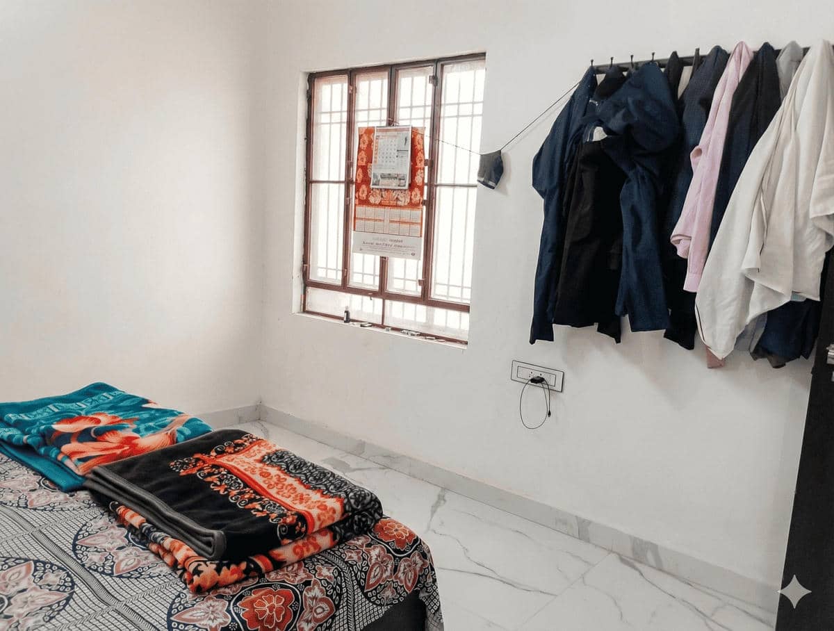 Shree Gajraj Boys Hostel Branch 1 Near Allen & Chetanya Piprali Circle Sikar.