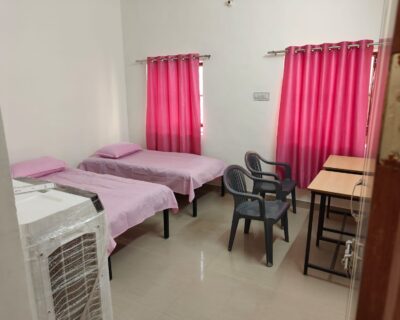mama-girls-hostel-double-sharing-room-with-cooler